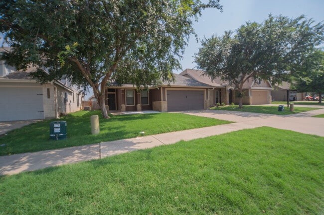Building Photo - 3416 Castleton Dr Rental