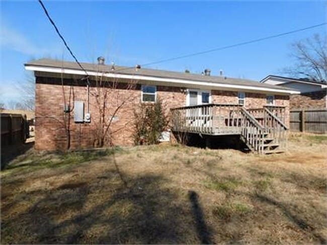 1712 Savannah Dr