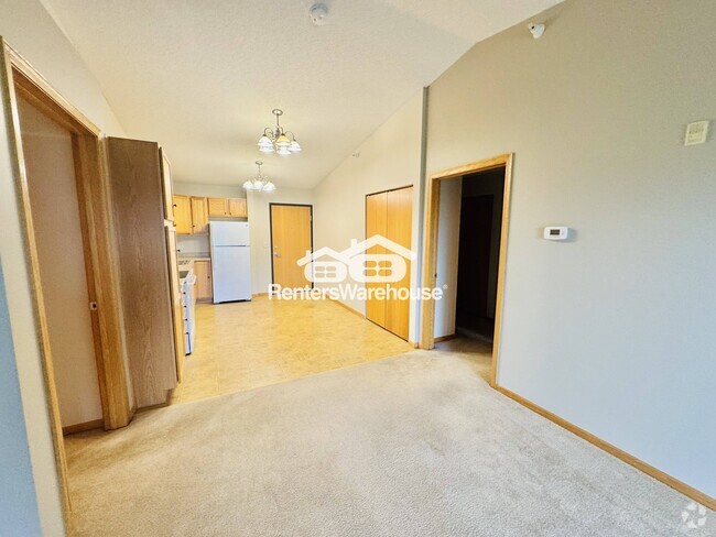 Building Photo - 1590 Parkwood Dr Rental
