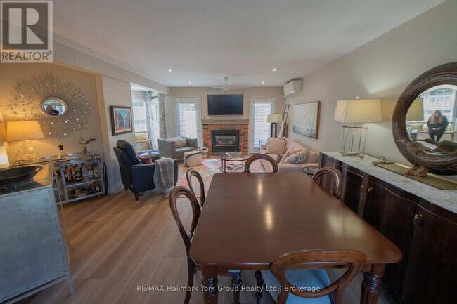 Photo - 150 Victoria St S