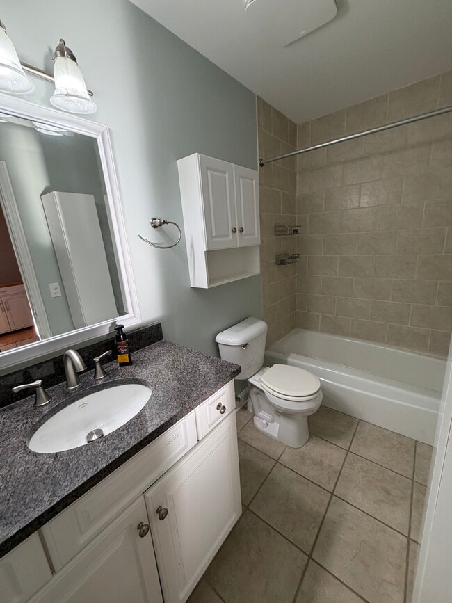 Photo - 1397 Broadview Ave Unit 16