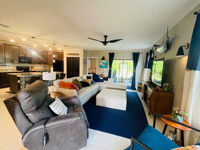 Photo - **SEASONAL/SHORT TERM RENTAL IN VILLA MILANO**