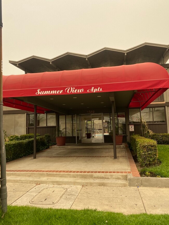 Entrance - Summer View Apartment Homes