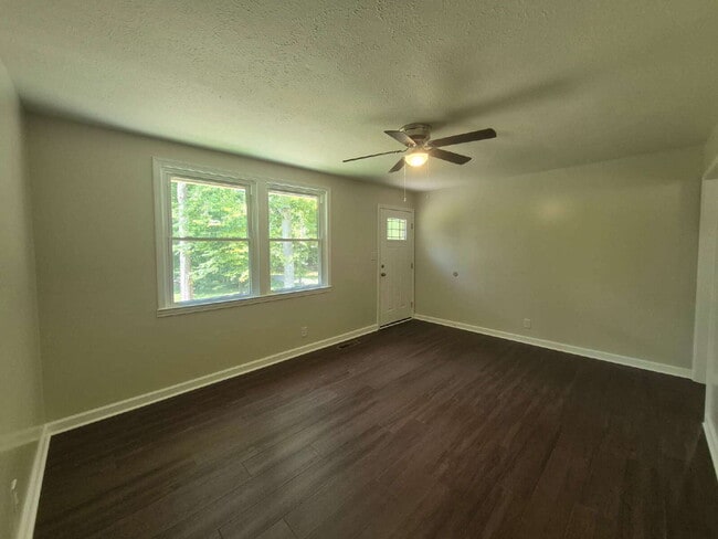 373 Edmondson Ferry Rd