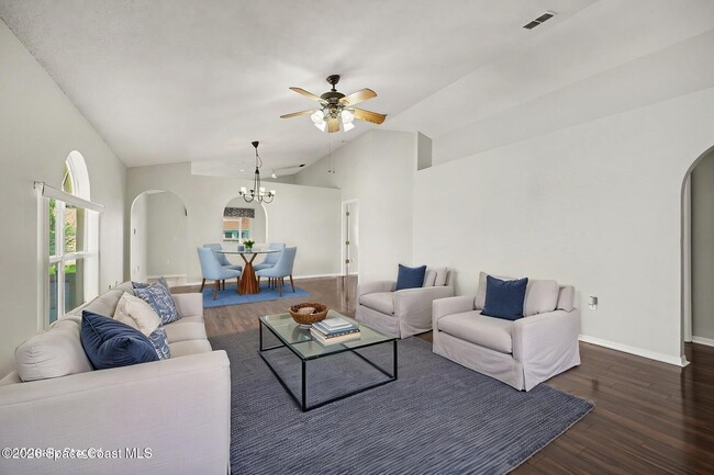 2824 Maderia Cir