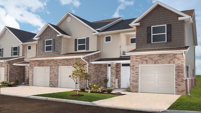 Building Photo - 2 Bedroom, 2.5 Bath Premium Townhome Unit 105 Colonial Drive