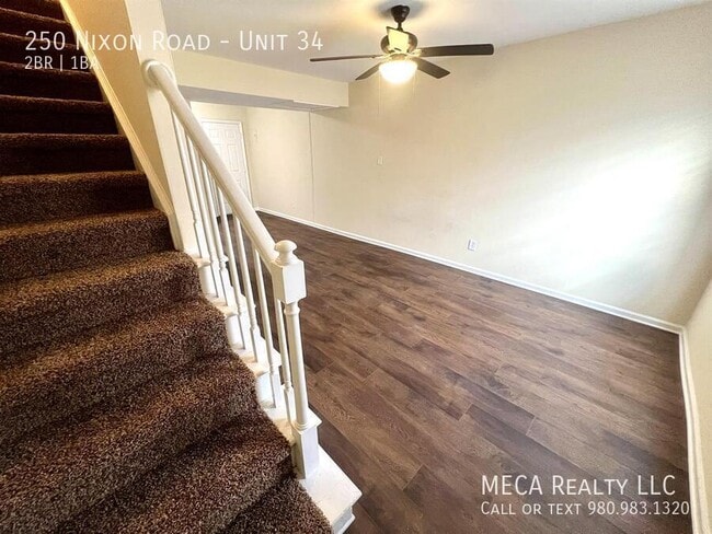 Photo - 250 Nixon Rd