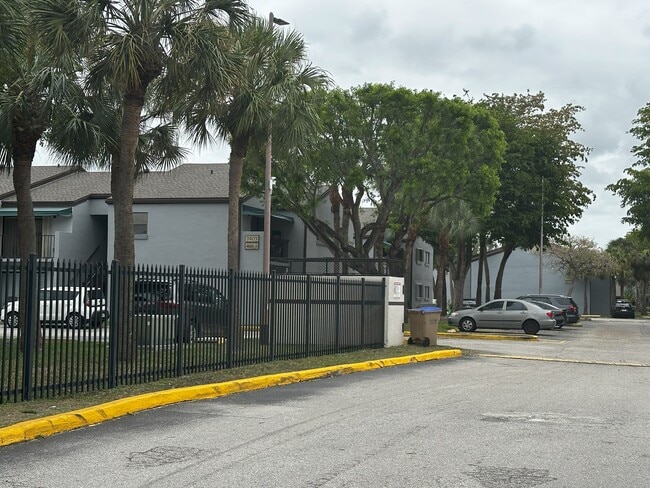 Photo - 7407 SW 152nd Ave Unit 103