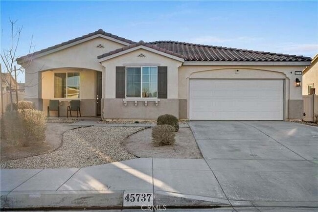 Building Photo - 45737 Chama Dr