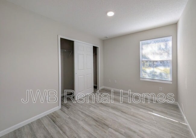 Photo - 5827 Ave B Unit #2