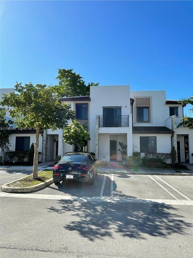 Photo - 764 NE 206th Terrace