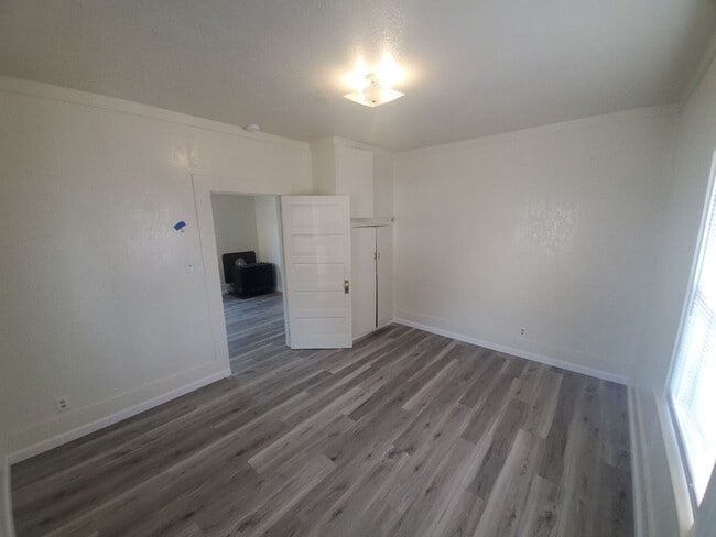 Photo - 323-329 P St Unit 323 P [PRM: Renee]