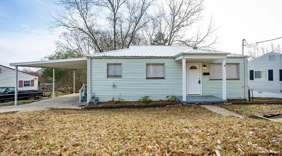 Photo - 216 Pine Ridge Rd