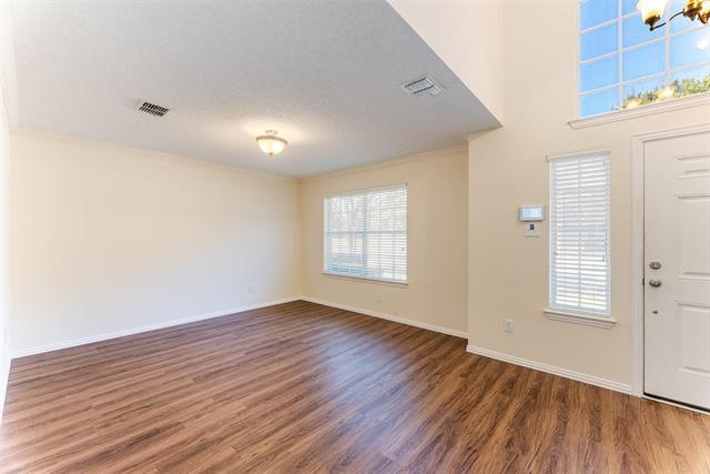Photo - 3929 Acorn Ln