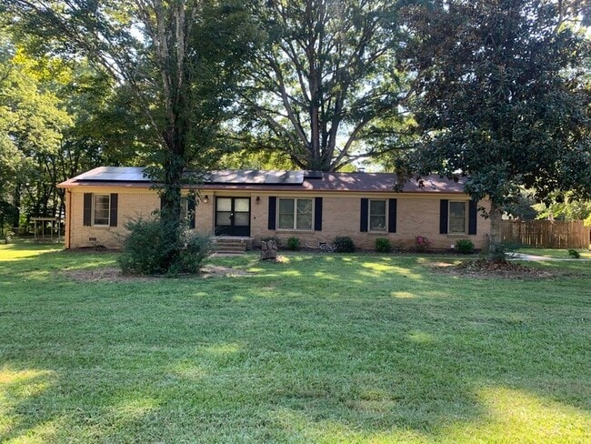 Building Photo - 7332 Kuck Rd Rental