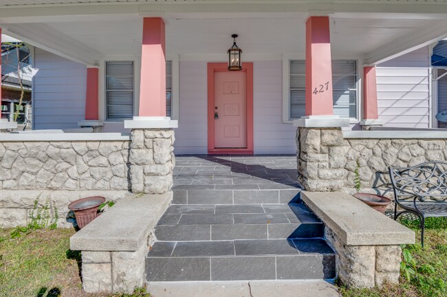 Photo - 427 E Washington Ave