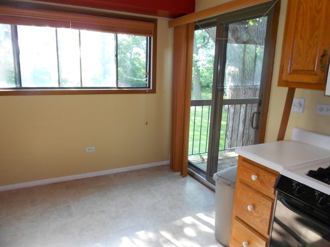 Photo - 37 Creekside Cir