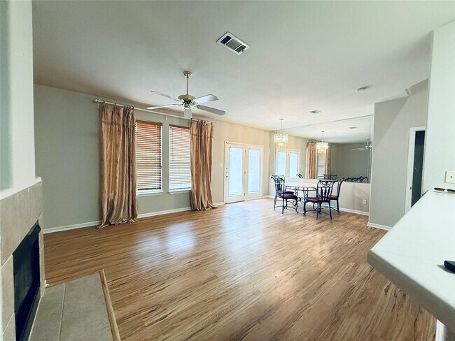 Photo - 2100 Pipers Field Dr Unit 55