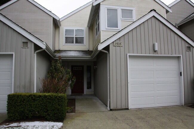 Photo - 11505 Pine Ct