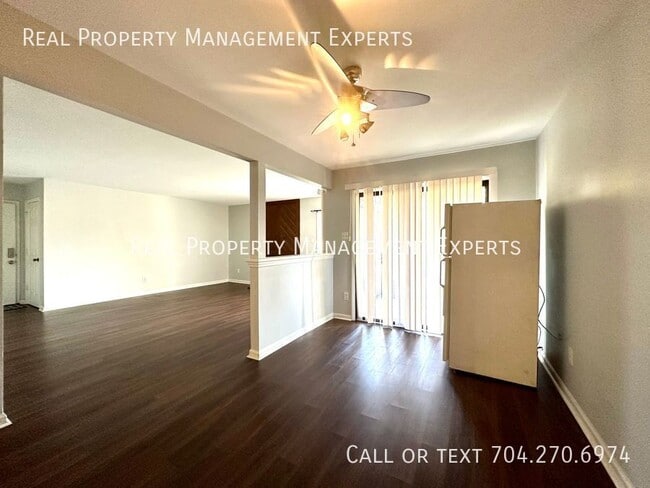 Photo - 5718 Dockside Dr