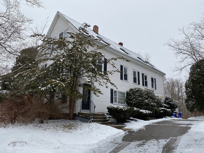 Building Photo - 161 Cedar St Unit 4