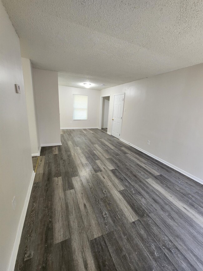 4528 Sugar Creek Rd