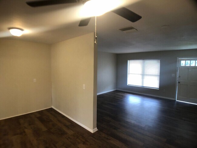 Photo - 3 bedroom one bath handy cap equipped