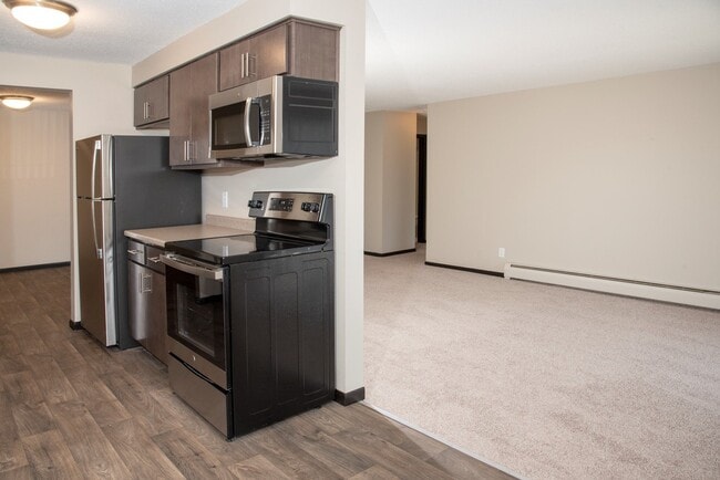 Photo - Chateau Apartments