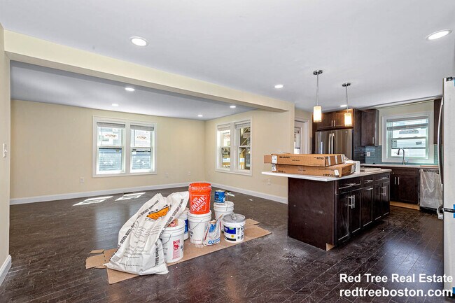 Photo - 70 Stanley Ave Unidad 1