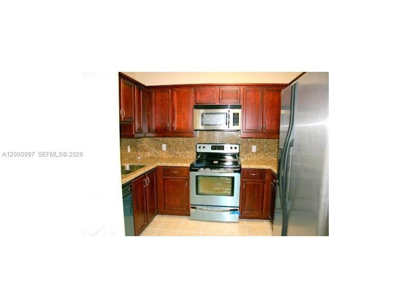 Photo - 5271 SW 8th St Unit 509