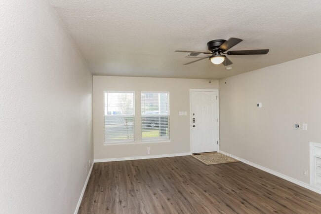 Photo - 9414 Arden Bend