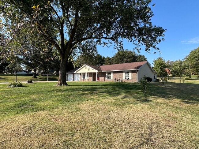 Photo - 398 Shady Brook Dr