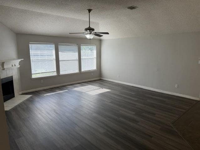 Photo - 8806 Oakwood Ln