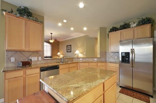 Photo - 1302 Hunter Ace Way