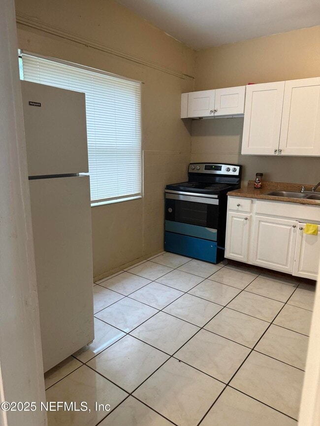 Photo - 10513 Gailwood Cir E