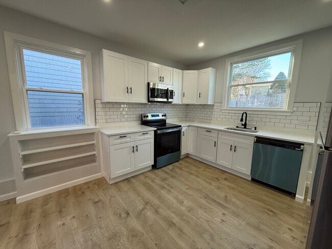 Building Photo - 95 Bowdoin St Unit 3