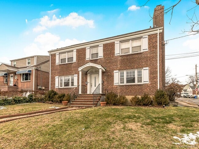 Photo - 45 Emerson St