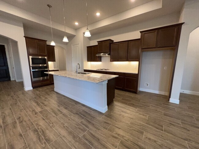 Photo - 5714 Caracara St