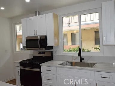 Photo - 1148 W Civic Center Dr Unidad 12