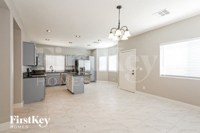 Photo - 817 Fort Mandan Ct