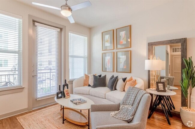 Building Photo - 13939 Hillcroft St Unit 2209 Rental