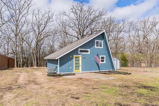 Photo - 1509 Tawakoni Dr