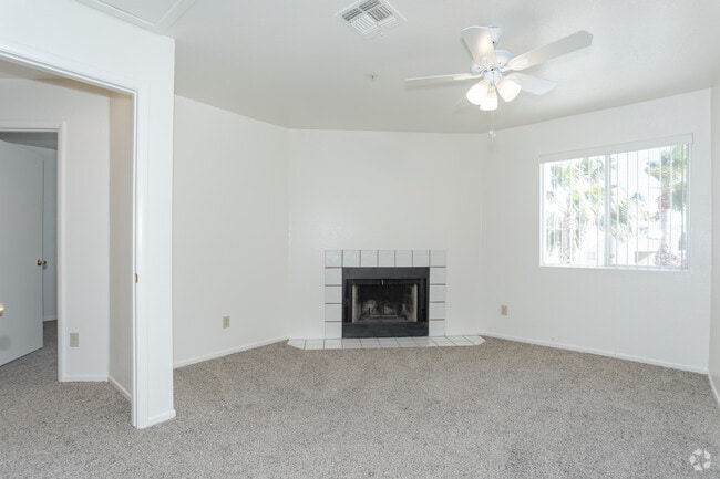 2BR, 2.5BA - 1667 SF Master Bedroom