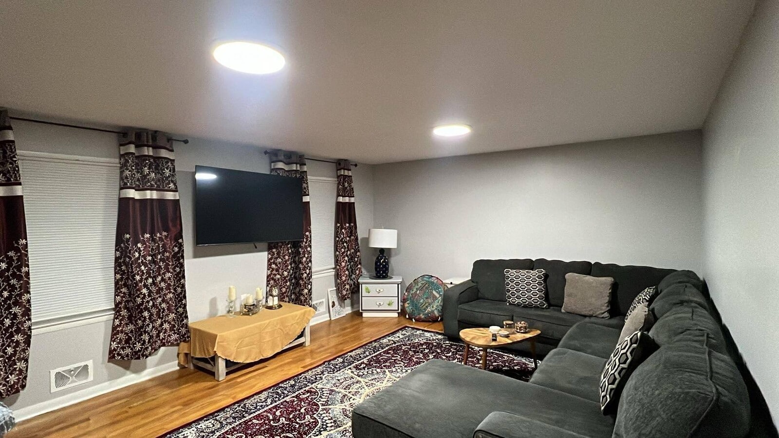 Photo - 2400 Lynnhurst Dr House