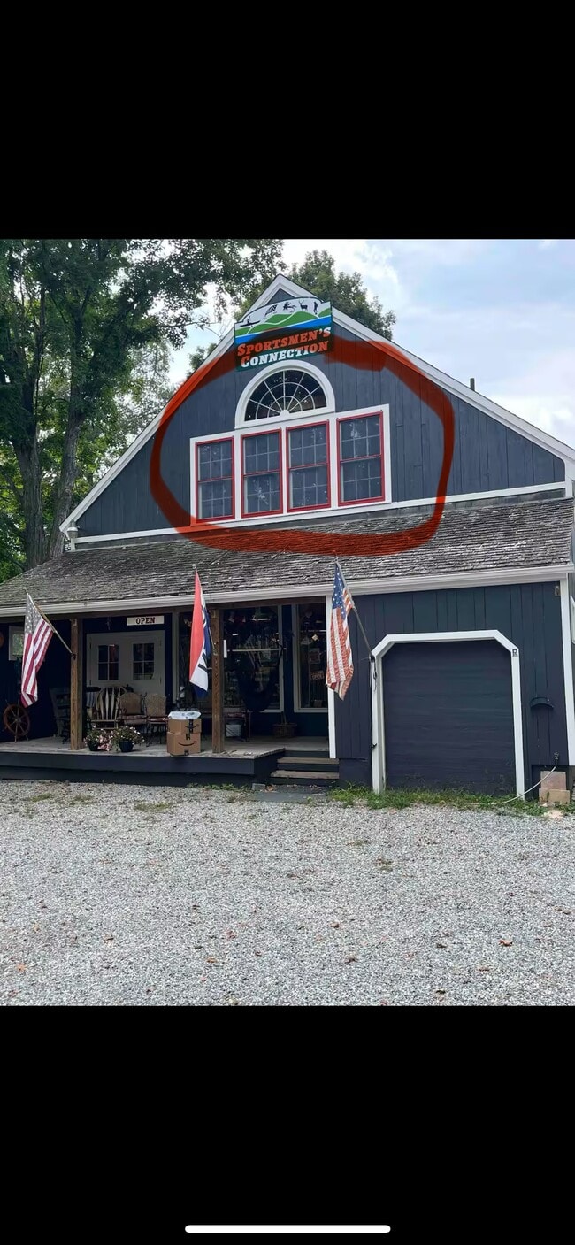 Photo - 15 S Main St