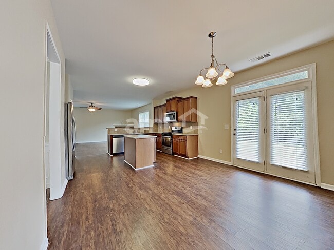 Photo - 55 Palisades Dr