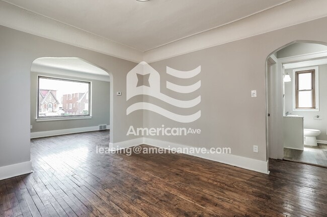 Photo - 6155 Yorkshire Rd