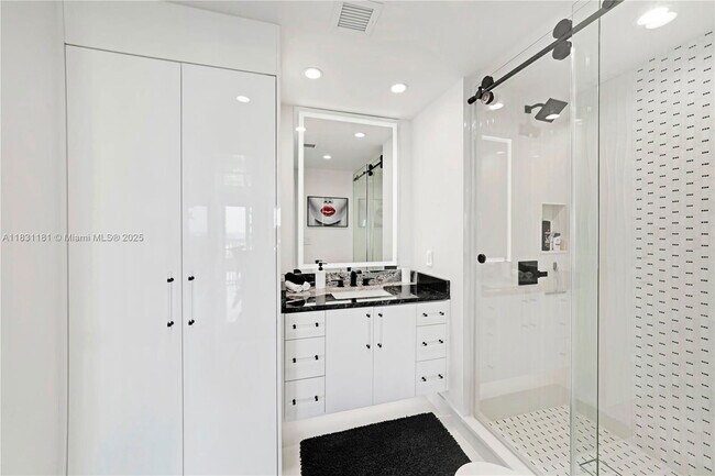 Photo - 4020 Galt Ocean Dr Unit 1801