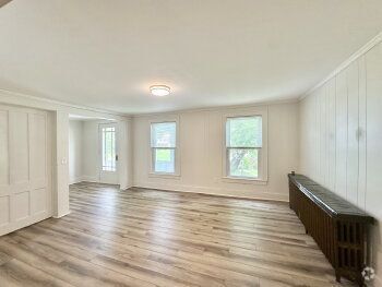 Building Photo - 18 Parmenter Ave Unit 2 Rental