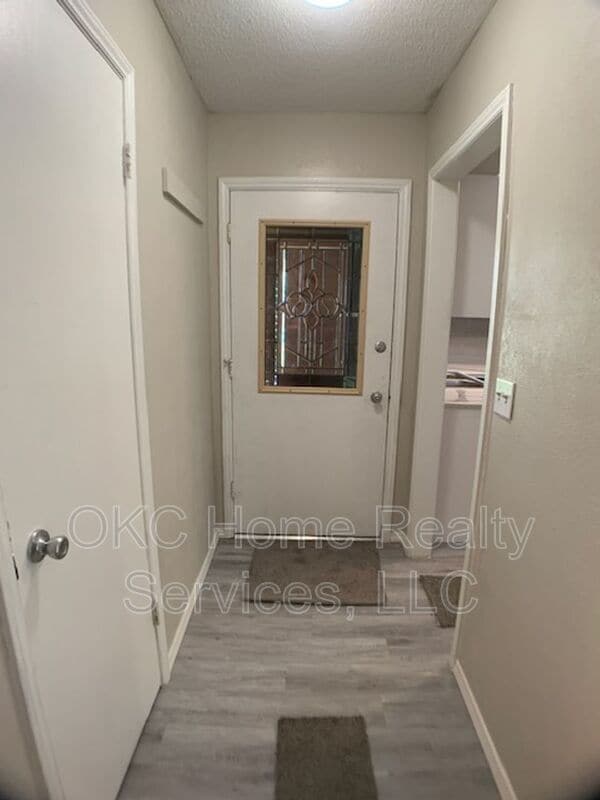 Photo - 6812 S Land Ave